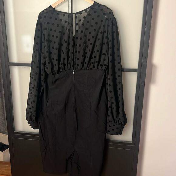 NWT Unique Vintage Swiss Dot Dress Size 1X - Picture 2 of 8